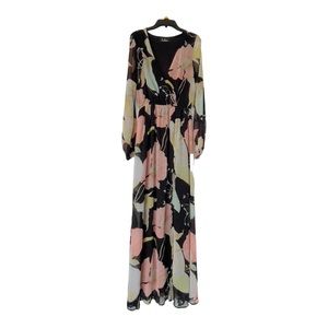*** SOLD*** Lulus Wondrous Water Lilies Maxi Dress  Slit Sz S.